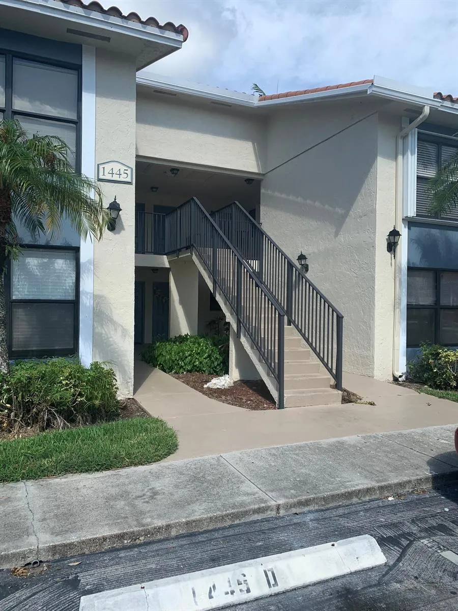 1445 LAKE CRYSTAL DRIVE #H West Palm Beach, FL 33411