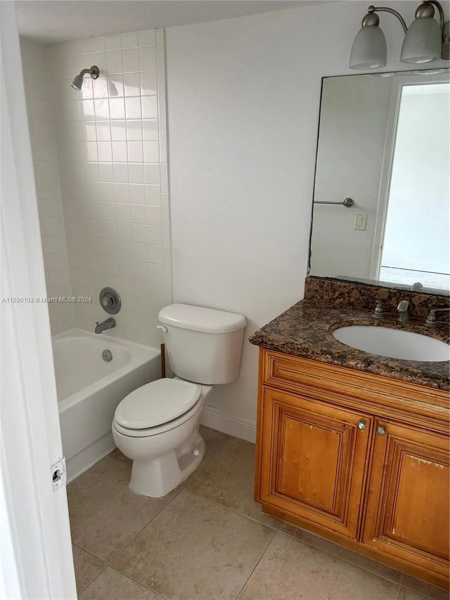 1445 LAKE CRYSTAL DRIVE #H West Palm Beach, FL 33411