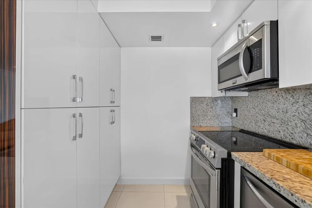 300 Diplomat Parkway #606 Hallandale Beach, FL 33009