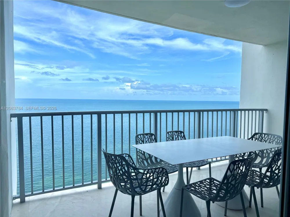 881 Ocean Dr #25E Key Biscayne, FL 33149