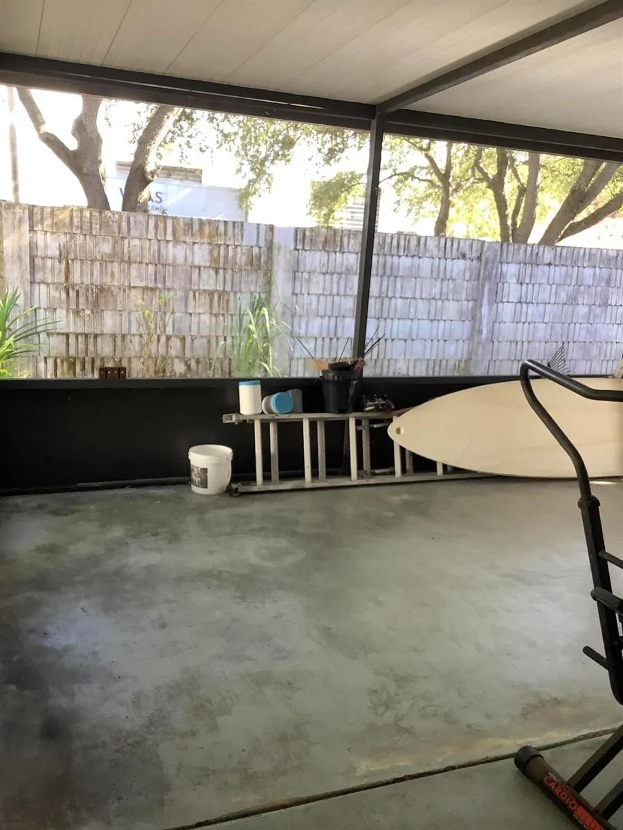 201 SW 98th Terrace Pembroke Pines, FL 33025