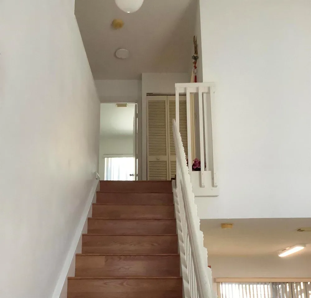 201 SW 98th Terrace Pembroke Pines, FL 33025