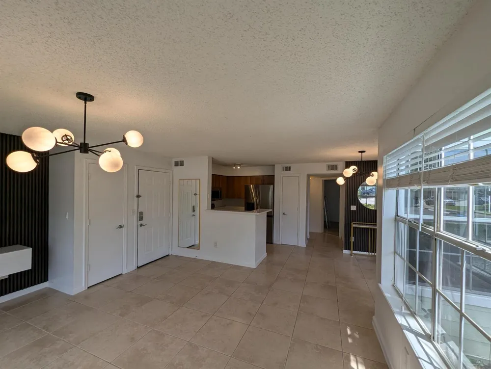 1215 CRYSTAL WAY #G Delray Beach, FL 33444