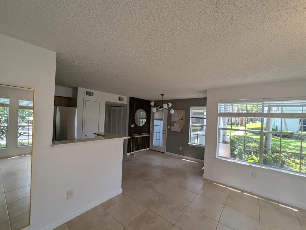 1215 CRYSTAL WAY #G Delray Beach, FL 33444