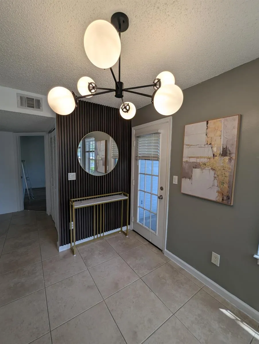 1215 CRYSTAL WAY #G Delray Beach, FL 33444