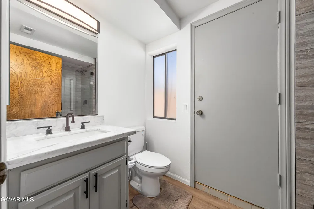 43029 Ed Halley Place Lancaster, CA 93536