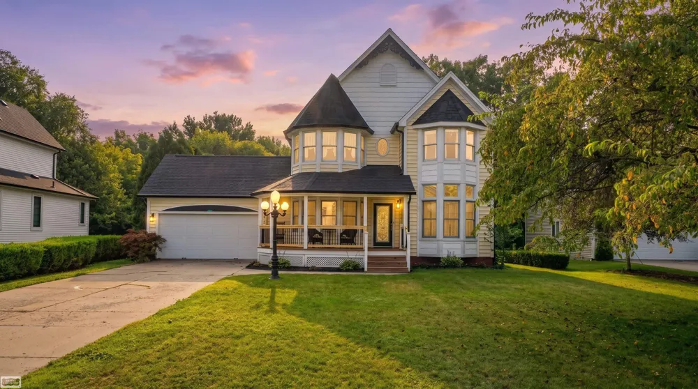 212 Victoria Court Court St Clair City, MI 48079