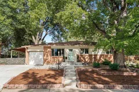6160 Brooks Drive