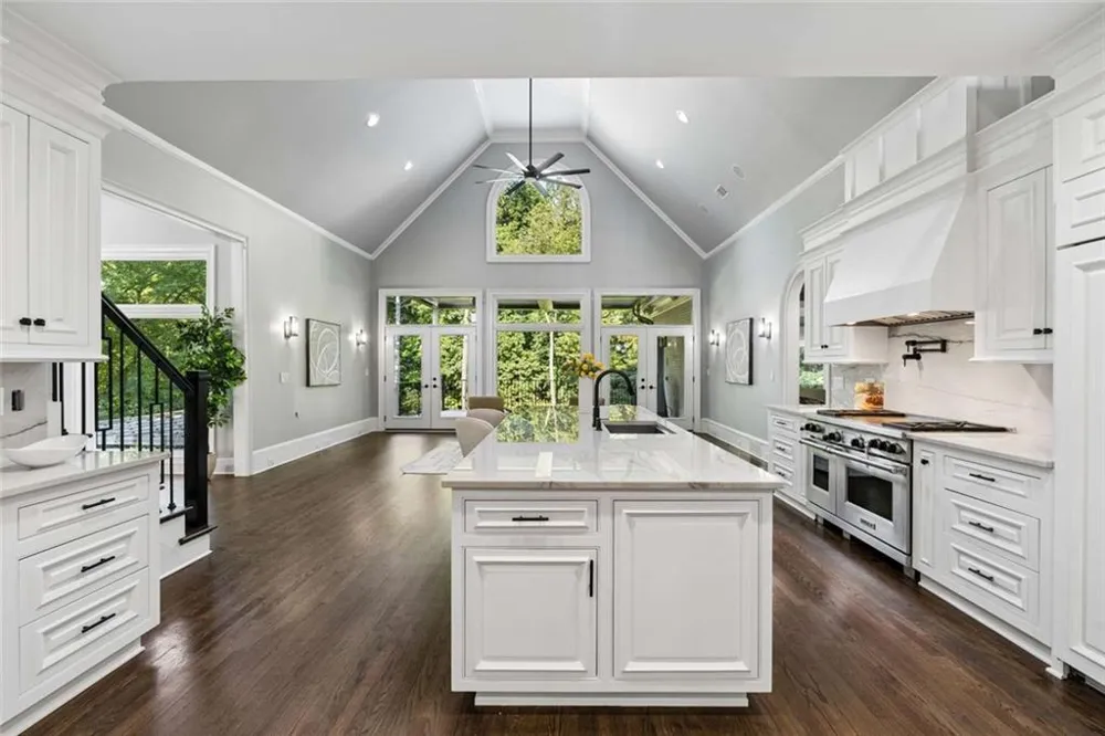 3977 Merriweather Woods Johns Creek, GA 30022