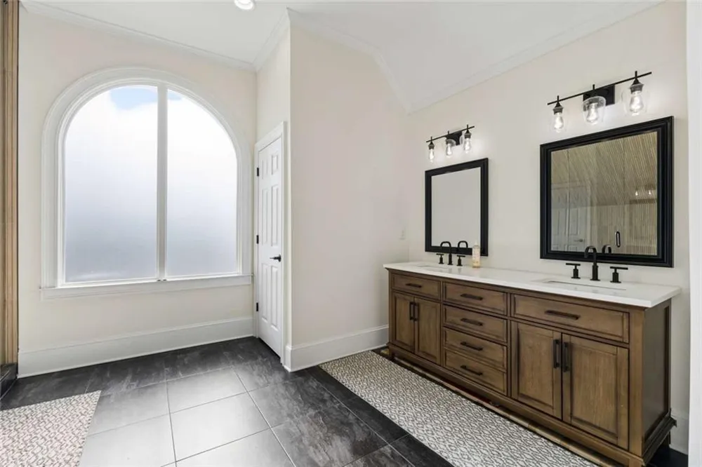 3977 Merriweather Woods Johns Creek, GA 30022