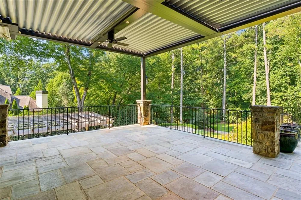 3977 Merriweather Woods Johns Creek, GA 30022