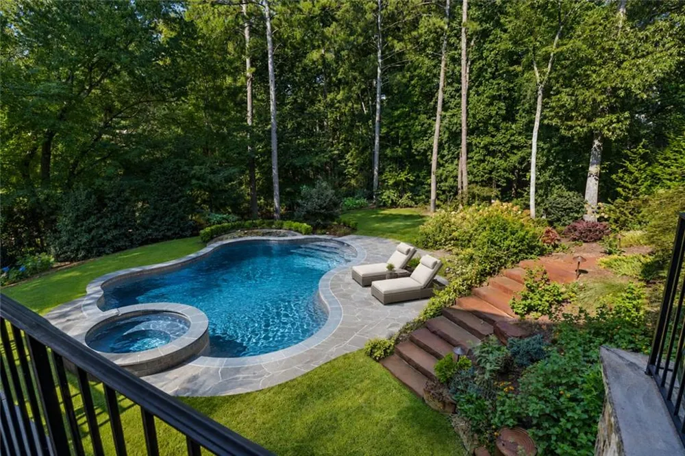 3977 Merriweather Woods Johns Creek, GA 30022