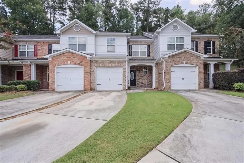 3303 Fernview Drive Lawrenceville, GA 30044