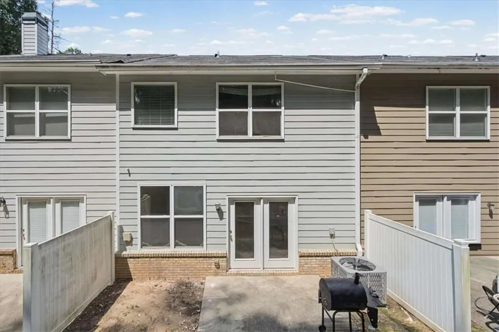 3303 Fernview Drive Lawrenceville, GA 30044