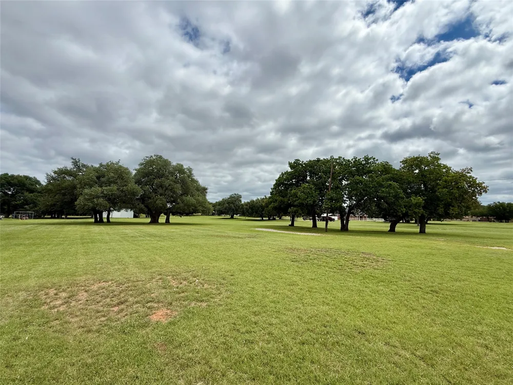 3519 Longhorn Lane Brownwood, TX 76801