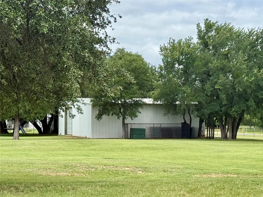 3519 Longhorn Lane Brownwood, TX 76801