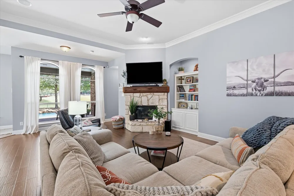 9355 Blanco Drive Lantana, TX 76226