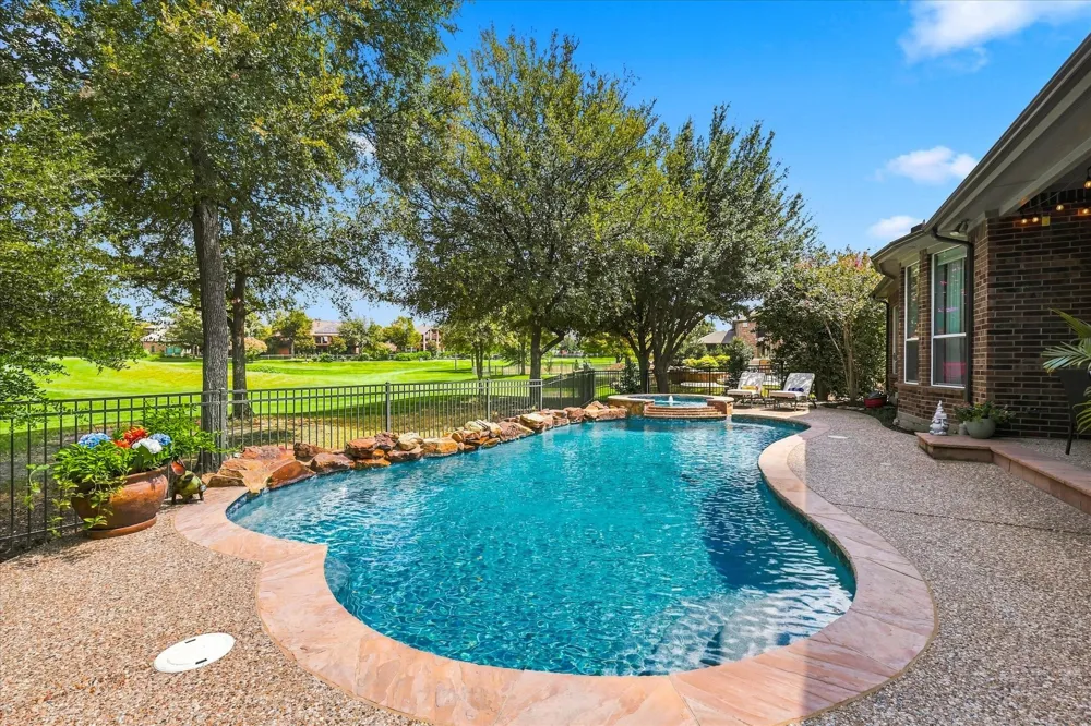 9355 Blanco Drive Lantana, TX 76226