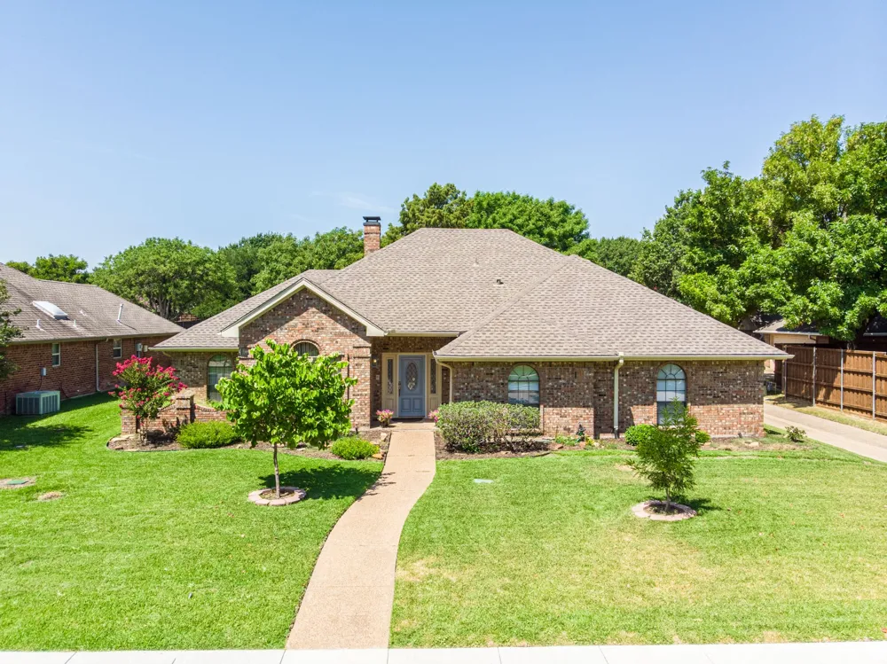 3305 Eisenhower Lane Plano, TX 75023