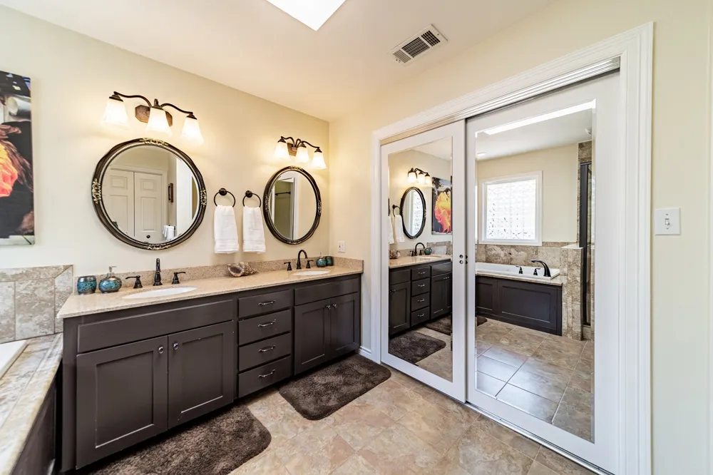 3305 Eisenhower Lane Plano, TX 75023
