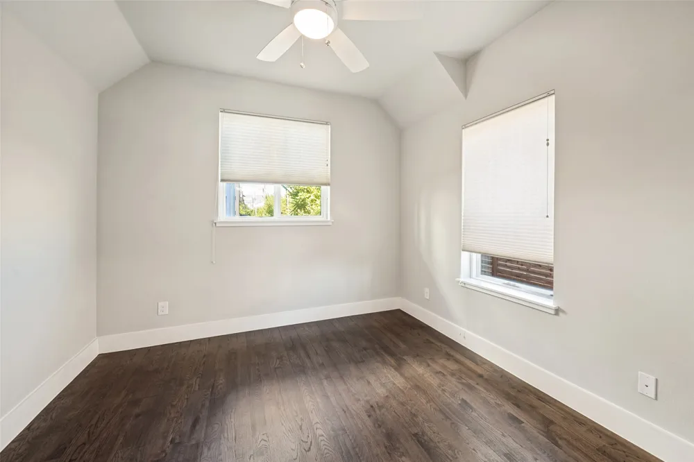 212 Foch Street Fort Worth, TX 76107