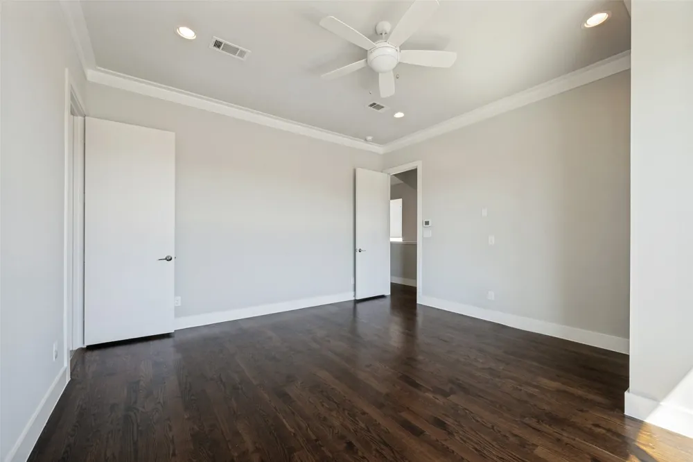 212 Foch Street Fort Worth, TX 76107