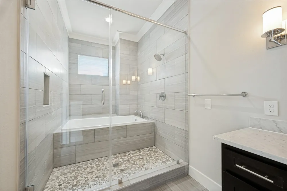 212 Foch Street Fort Worth, TX 76107