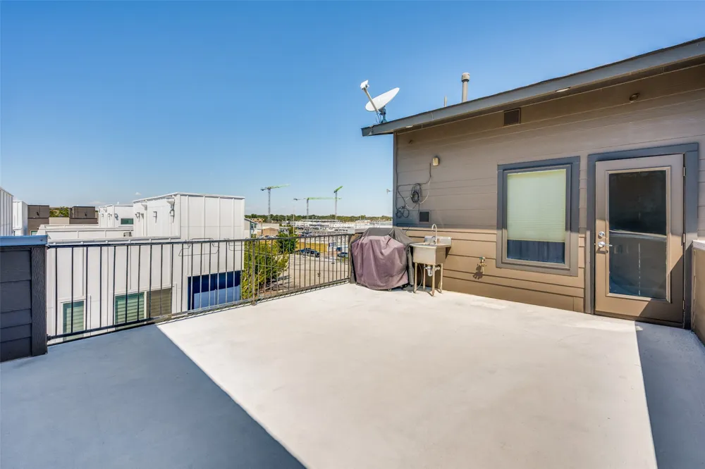 212 Foch Street Fort Worth, TX 76107
