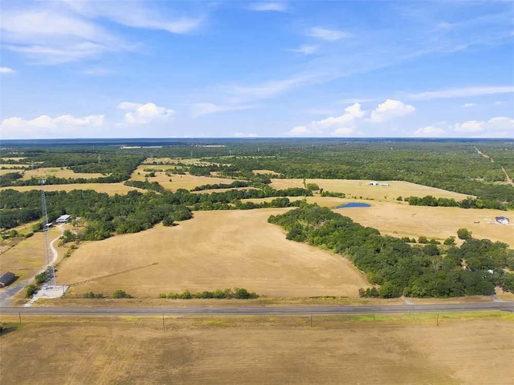 1 Fm 937 Groesbeck, TX 76642