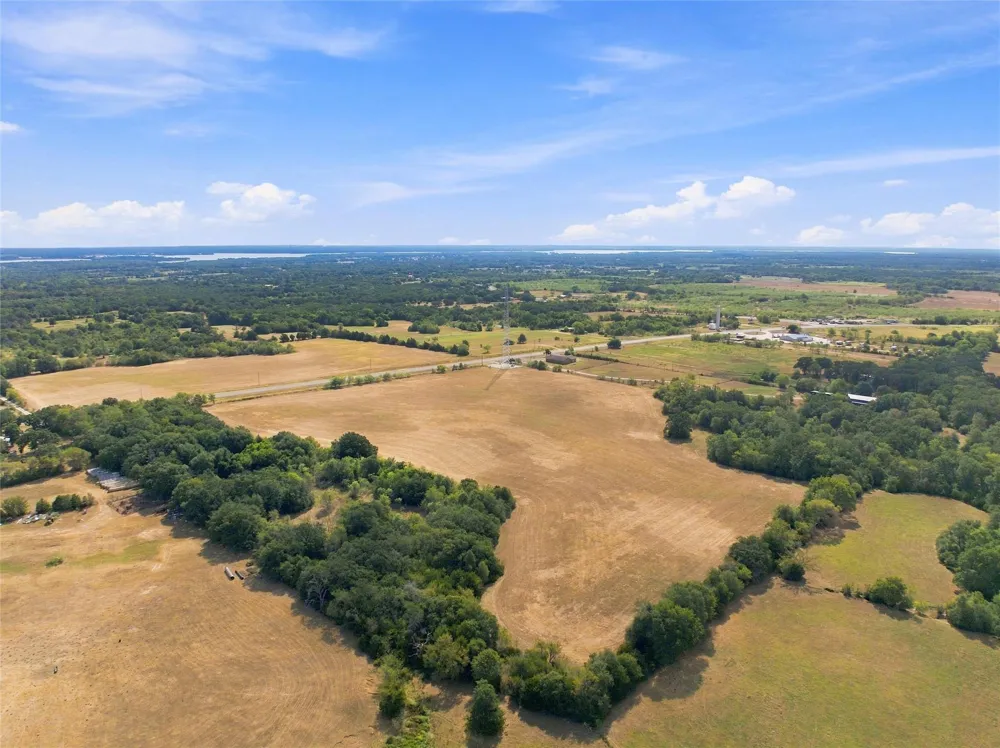 1 Fm 937 Groesbeck, TX 76642