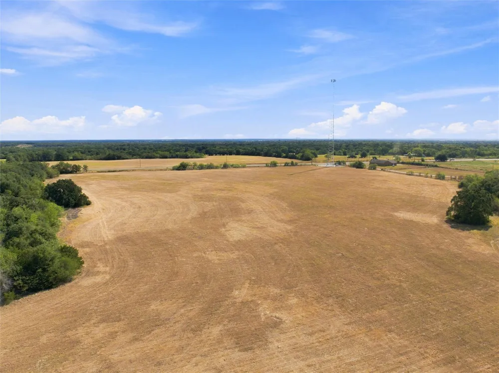 1 Fm 937 Groesbeck, TX 76642