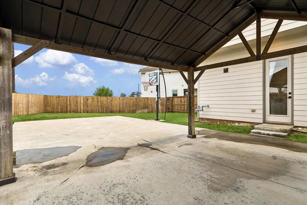 1606 Ryon Falls Drive Richmond, TX 77469