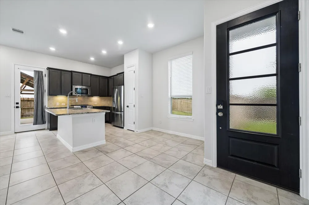 1606 Ryon Falls Drive Richmond, TX 77469