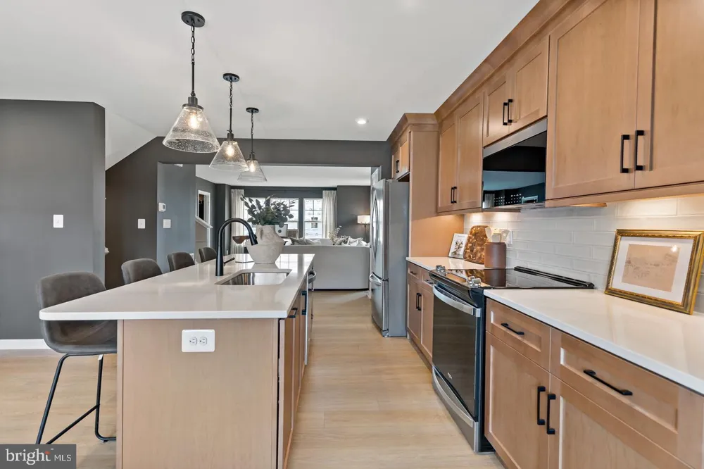 PADDLEFISH ROAD Inwood, WV 25428