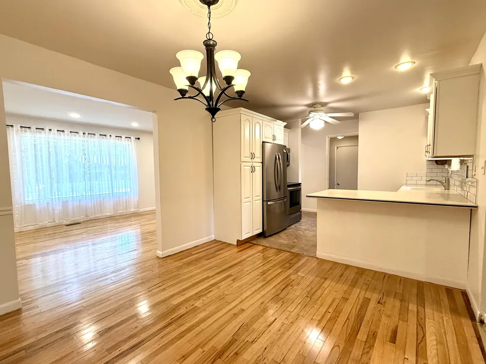 30215 Stockton Avenue Farmington Hills, MI 48336