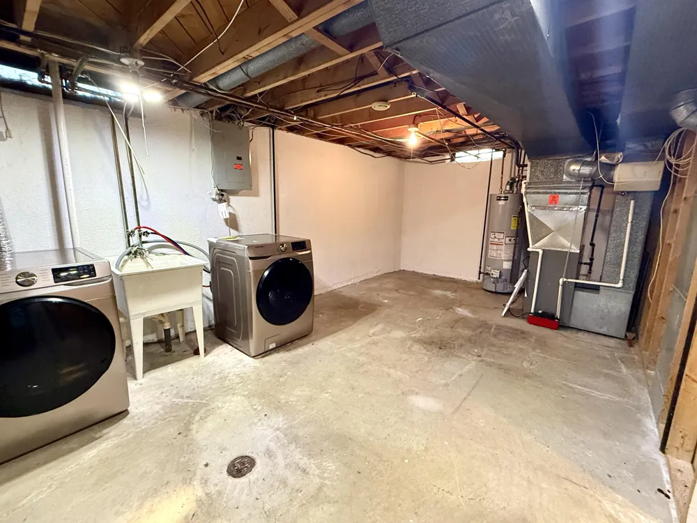 30215 Stockton Avenue Farmington Hills, MI 48336