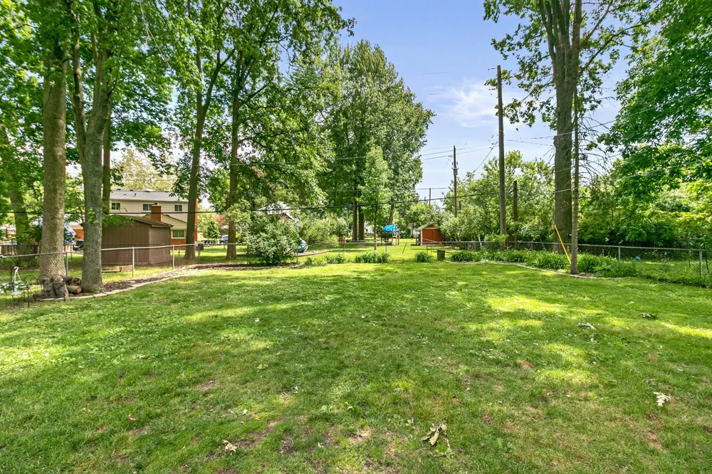 30215 Stockton Avenue Farmington Hills, MI 48336