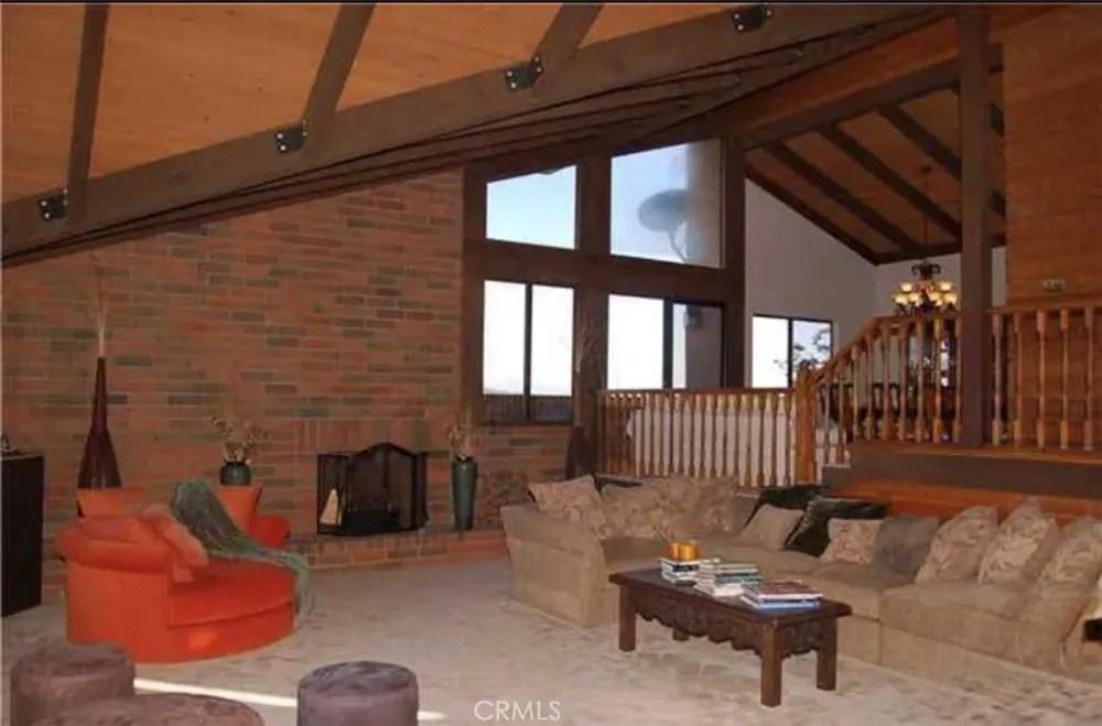 28 Wrangler Lane Bell Canyon, CA 91307
