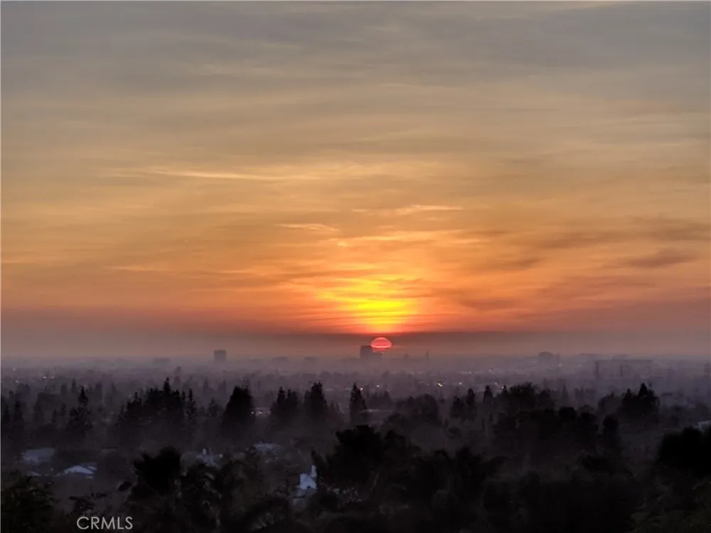 18702 Mesa Villa Park, CA 92861