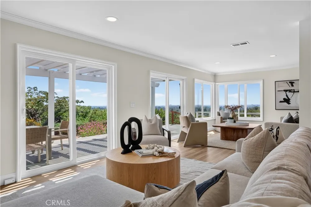 18702 Mesa Villa Park, CA 92861