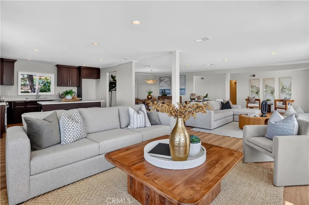 18702 Mesa Villa Park, CA 92861