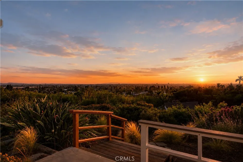 18702 Mesa Villa Park, CA 92861
