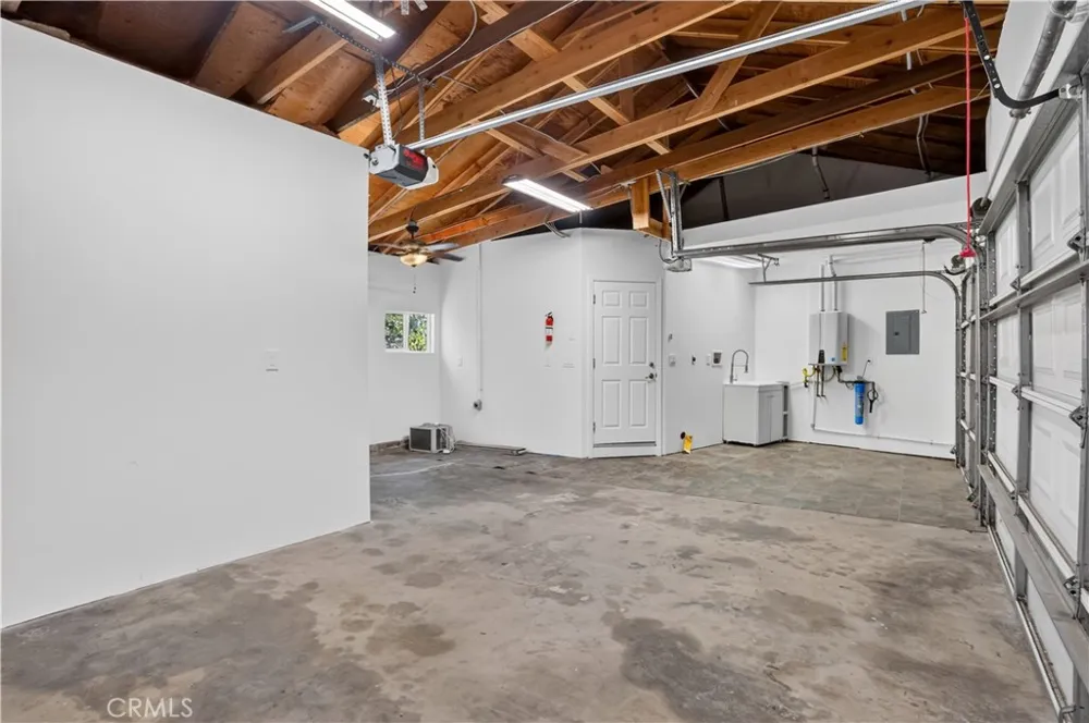 18702 Mesa Villa Park, CA 92861
