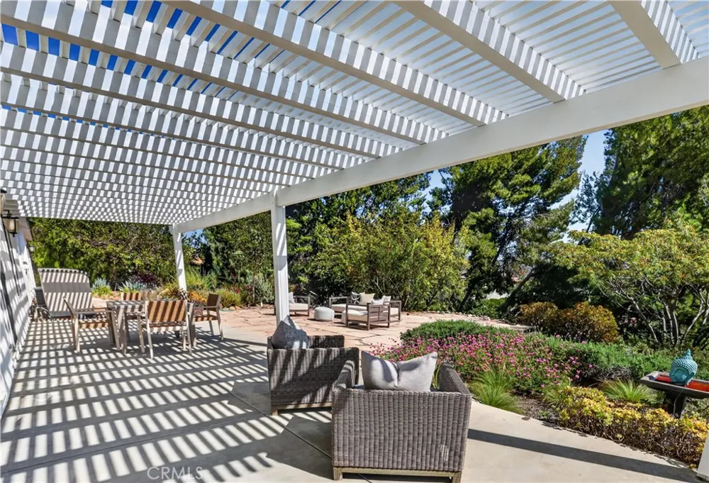 18702 Mesa Villa Park, CA 92861