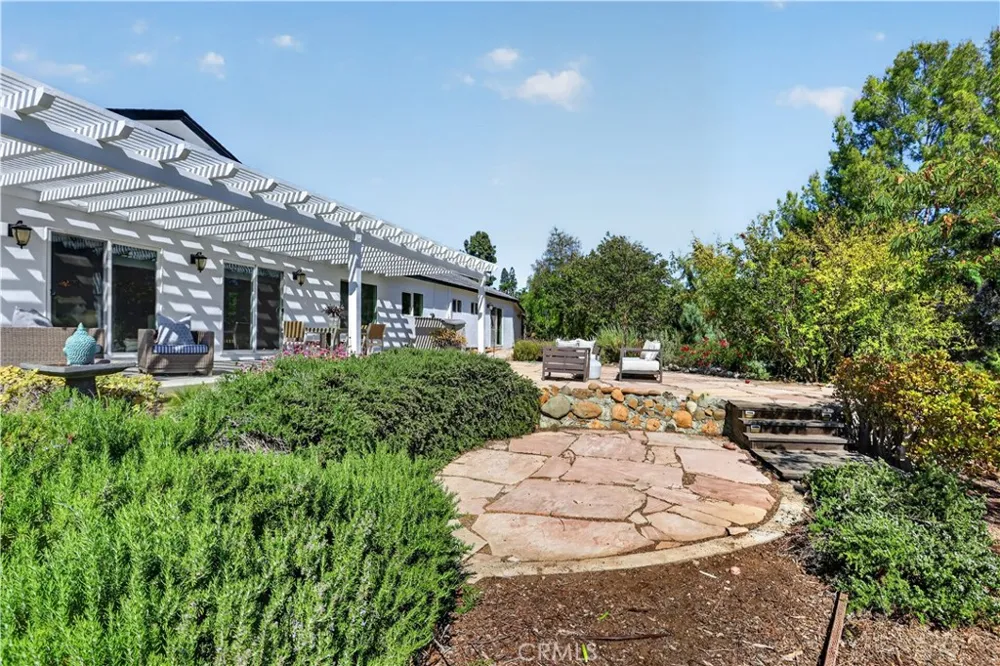 18702 Mesa Villa Park, CA 92861
