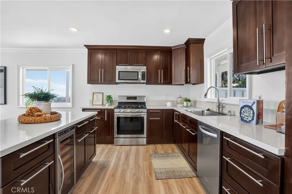 18702 Mesa Villa Park, CA 92861