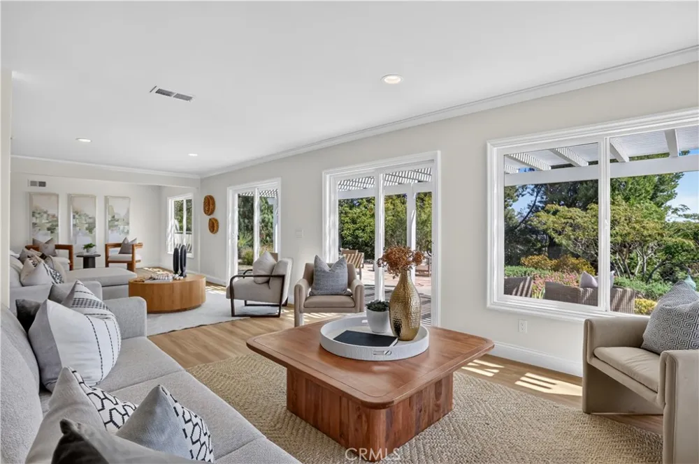18702 Mesa Villa Park, CA 92861