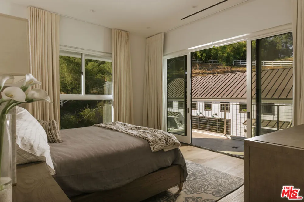 25057 Lewis And Clark Road Hidden Hills, CA 91302
