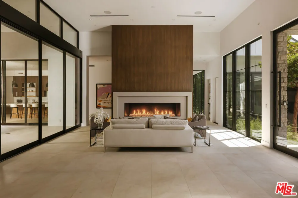 25057 Lewis And Clark Road Hidden Hills, CA 91302