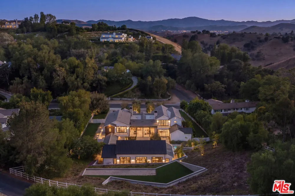 25057 Lewis And Clark Road Hidden Hills, CA 91302